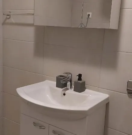 B&d Apartment
